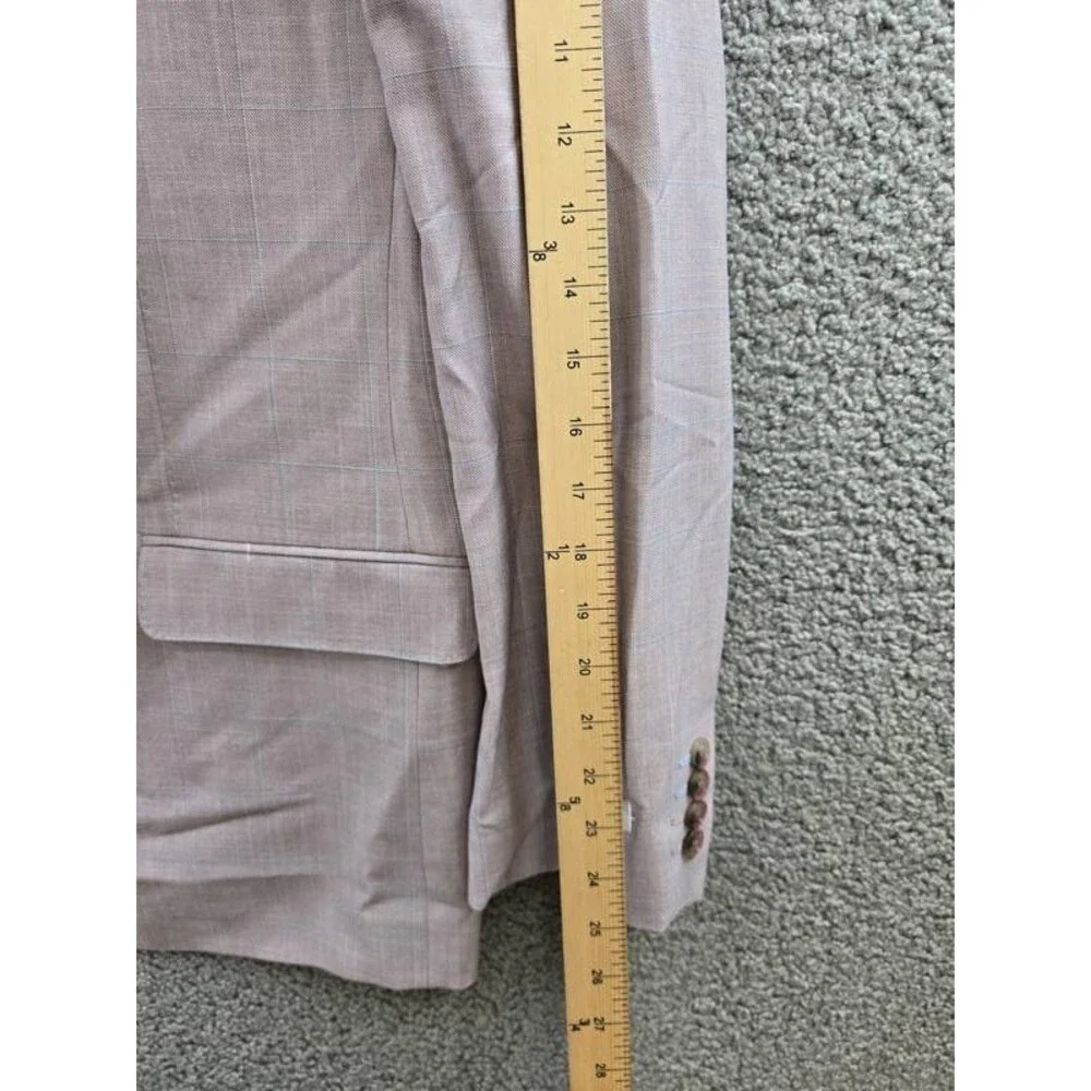 Tayion Regular-Fit Suit Jacket Men's 46R Pink Notch Lapel Front Button Closure